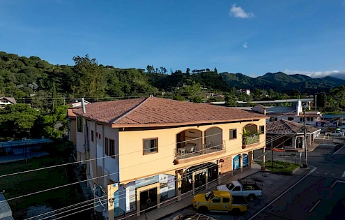 Two Bedroom Two Bathroom Apartment in Boquete Town