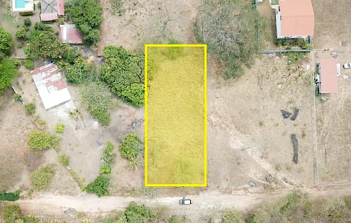 Land for sale in Gorgona 500 mts to the beach